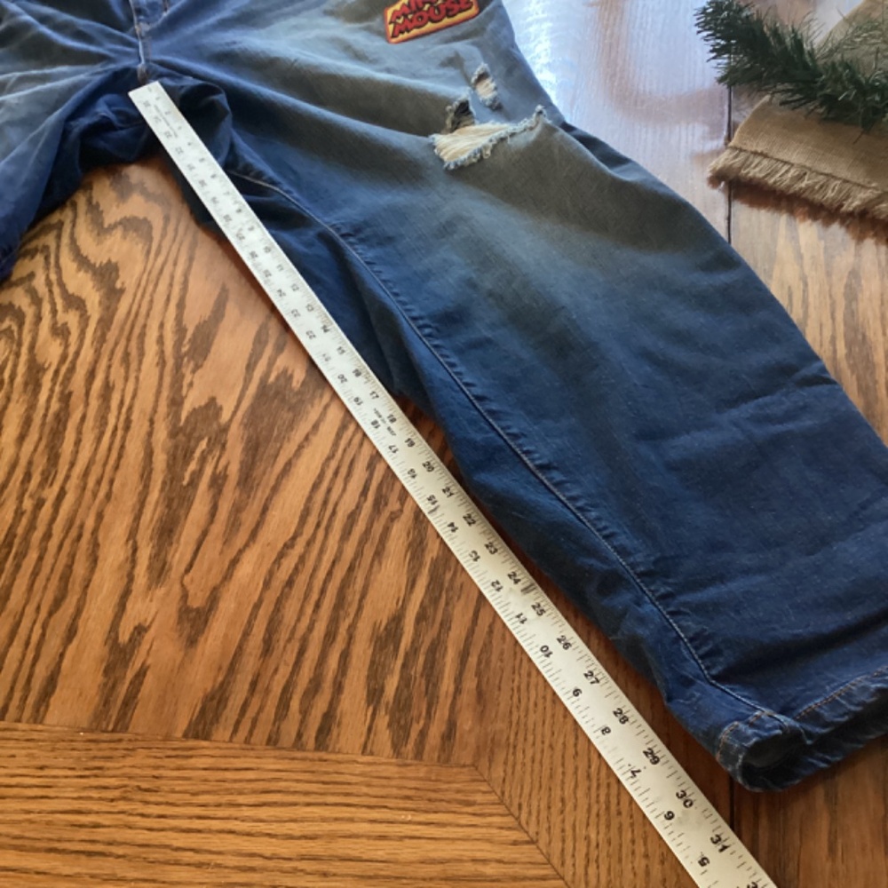 NWT Torrid Mickey Mouse Disney Patch Jeans Womens Plus 28 NEW Size 28 - measurem - Picture 9 of 10